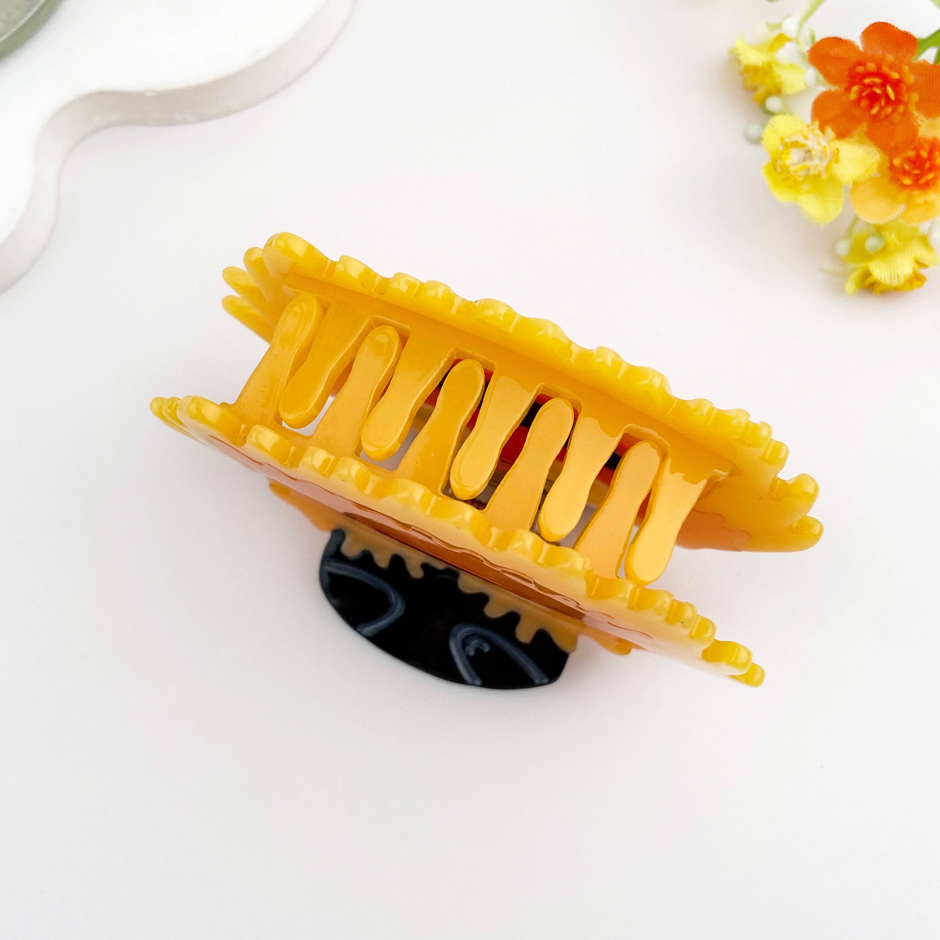 Gritty Claw Clip - Image 4